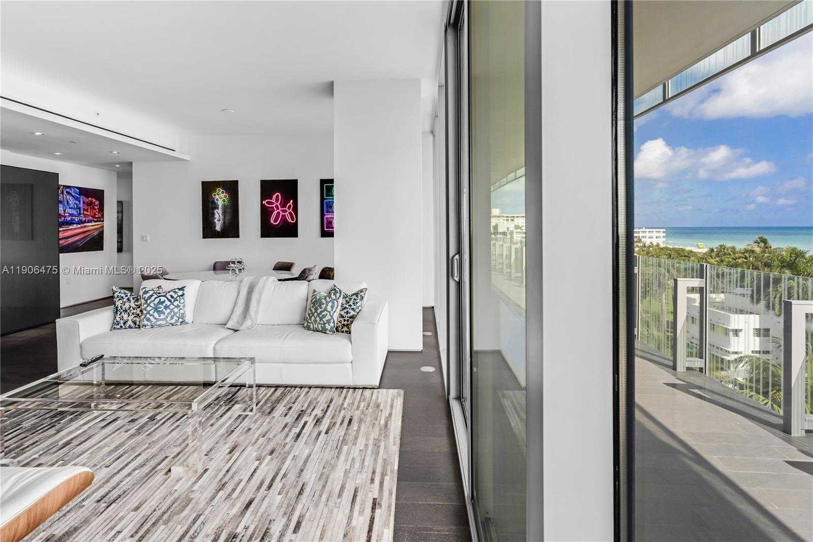 Small Image of 120 OCEAN DR #700, Miami Beach Number 16