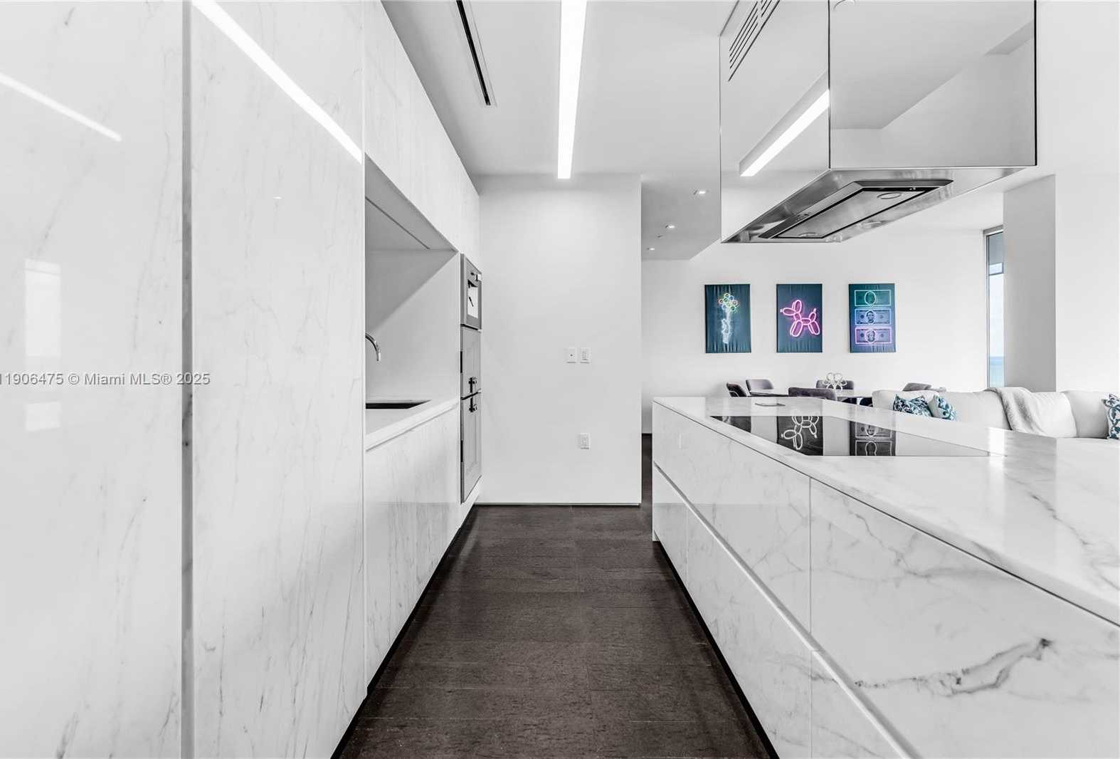 Small Image of 120 OCEAN DR #700, Miami Beach Number 17