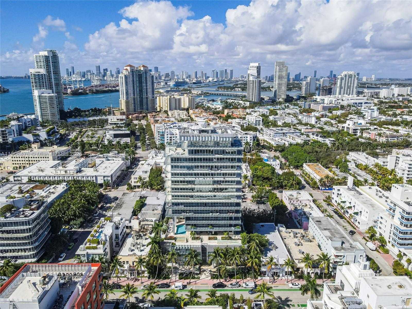 Small Image of 120 OCEAN DR #700, Miami Beach Number 35