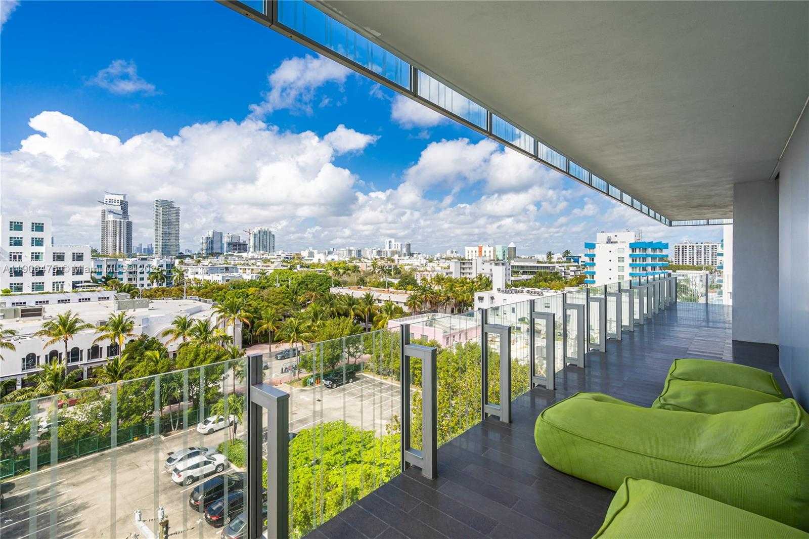 Small Image of 120 OCEAN DR #700, Miami Beach Number 42