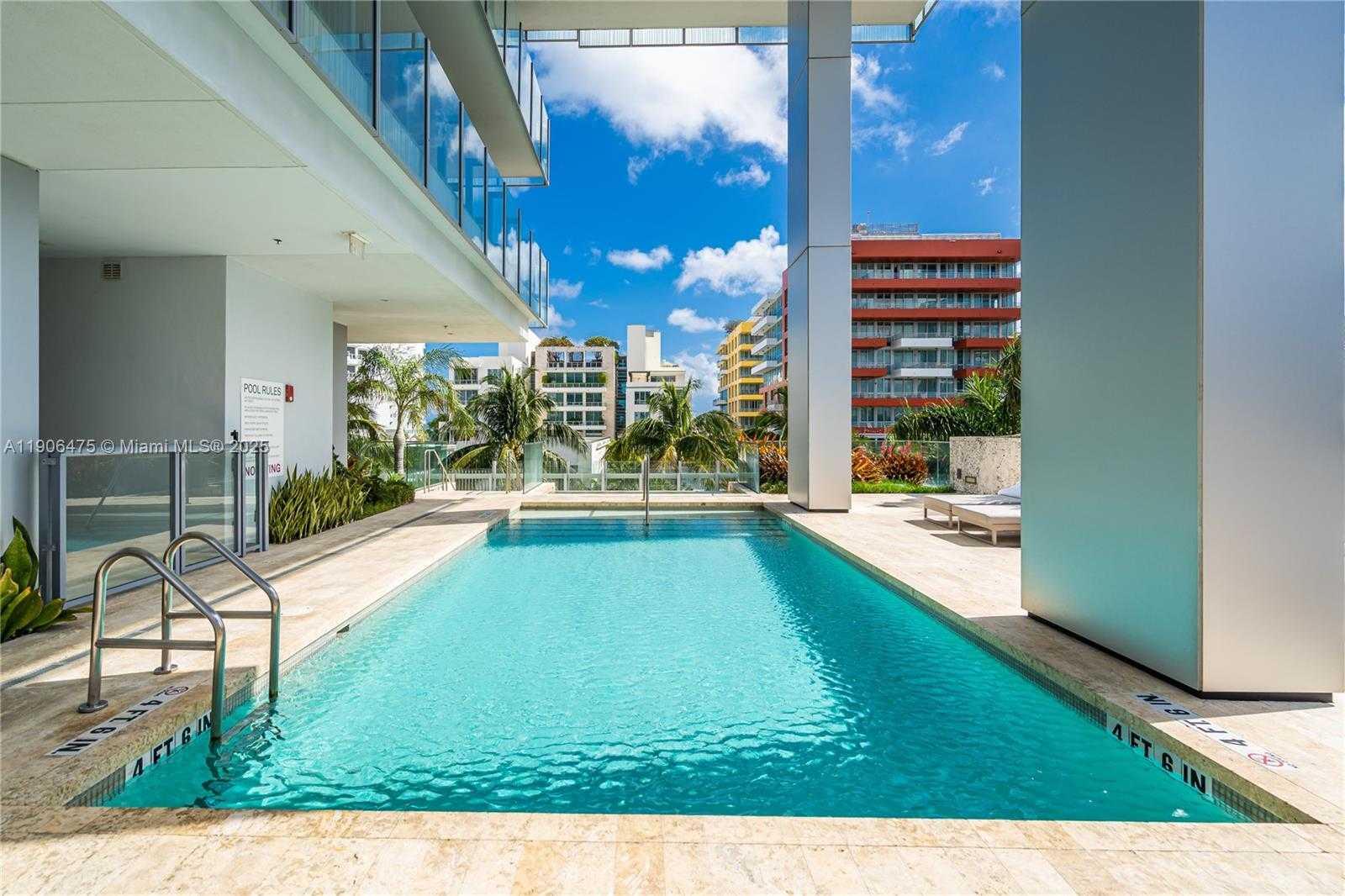 Small Image of 120 OCEAN DR #700, Miami Beach Number 47