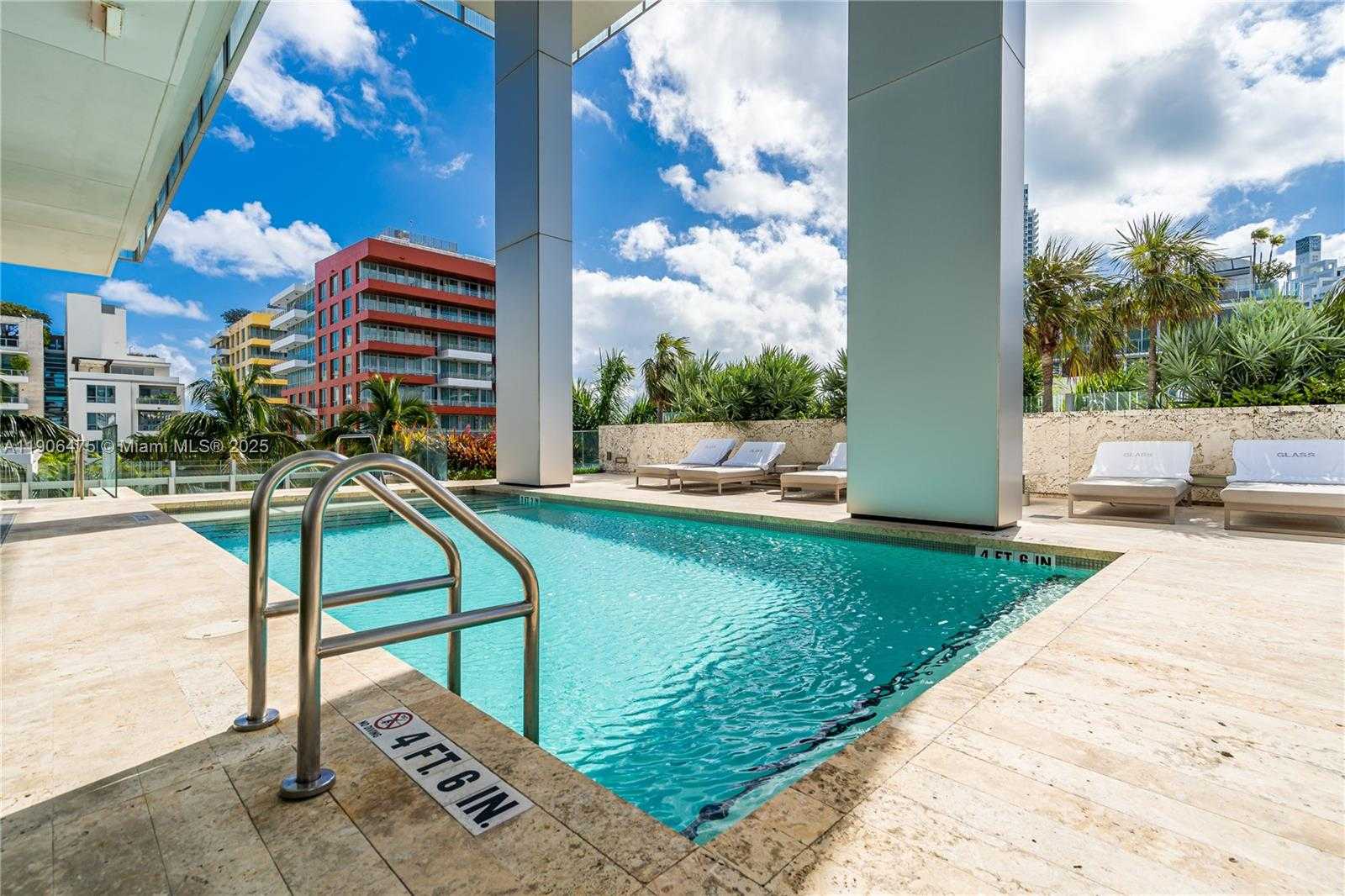 Small Image of 120 OCEAN DR #700, Miami Beach Number 48