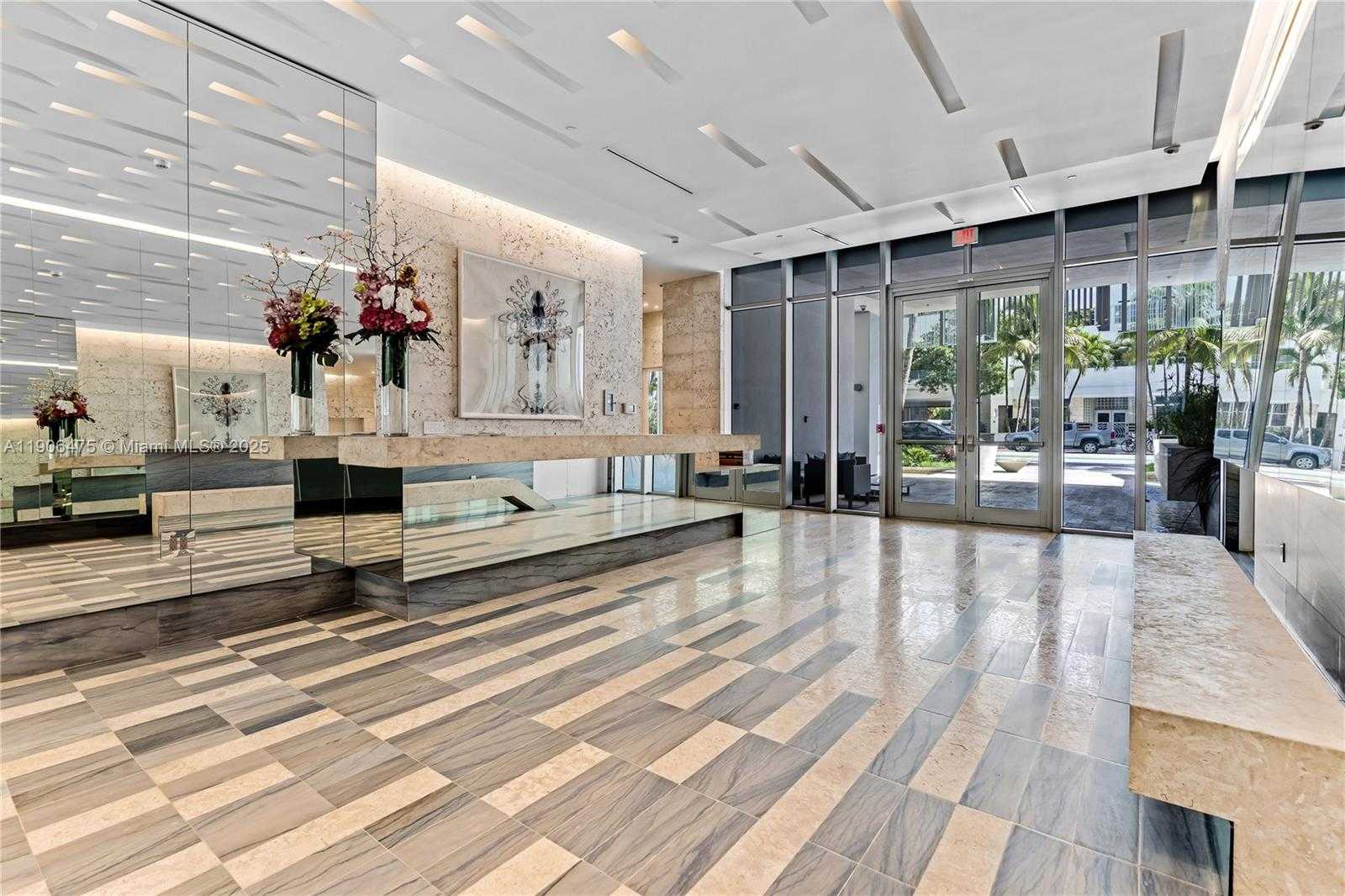 Small Image of 120 OCEAN DR #700, Miami Beach Number 53