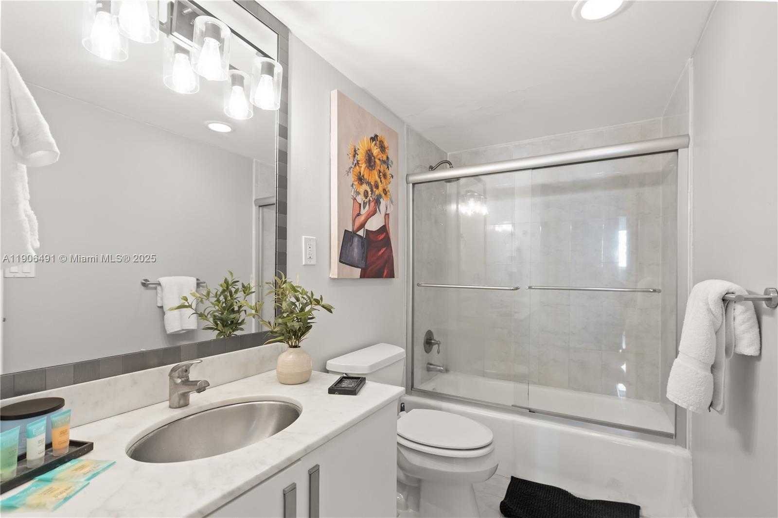 Small Image of 19370 COLLINS AVE #816, Sunny Isles Beach Number 14