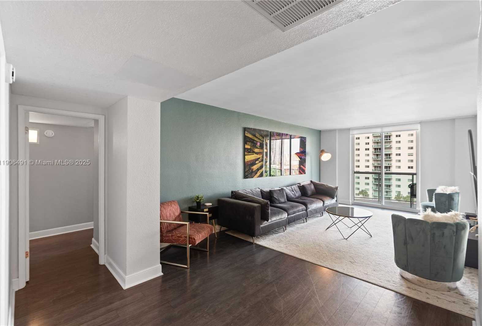 Small Image of 19370 COLLINS AVE #816, Sunny Isles Beach Number 2
