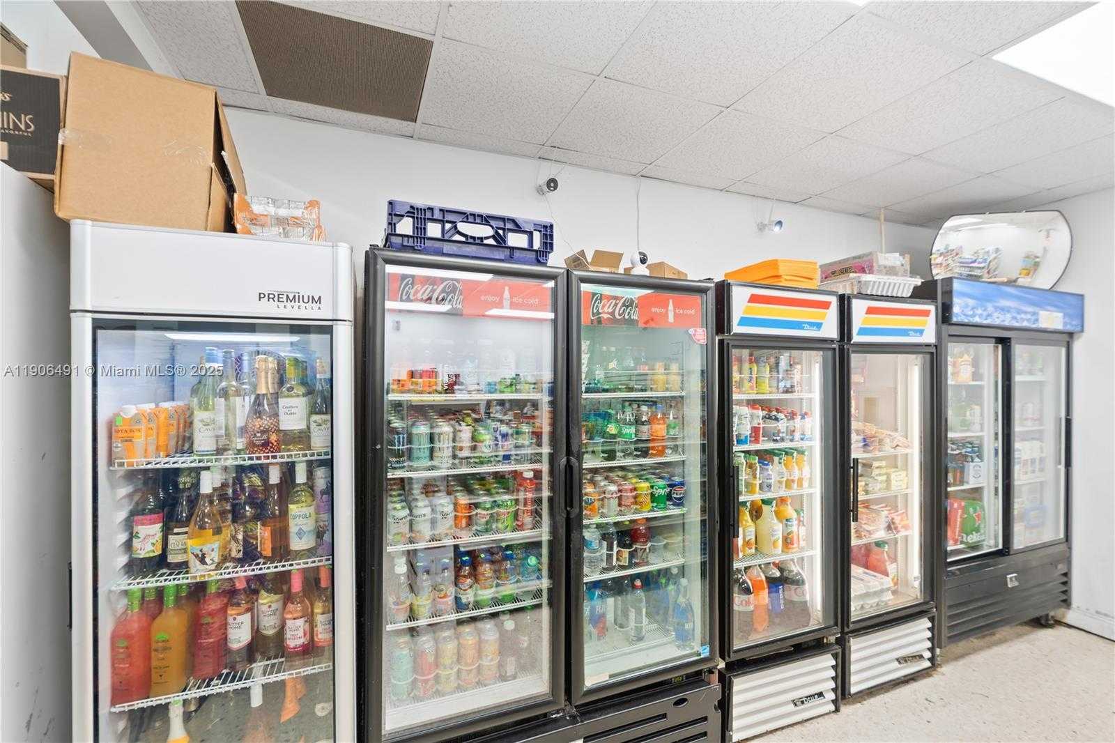 Small Image of 19370 COLLINS AVE #816, Sunny Isles Beach Number 35