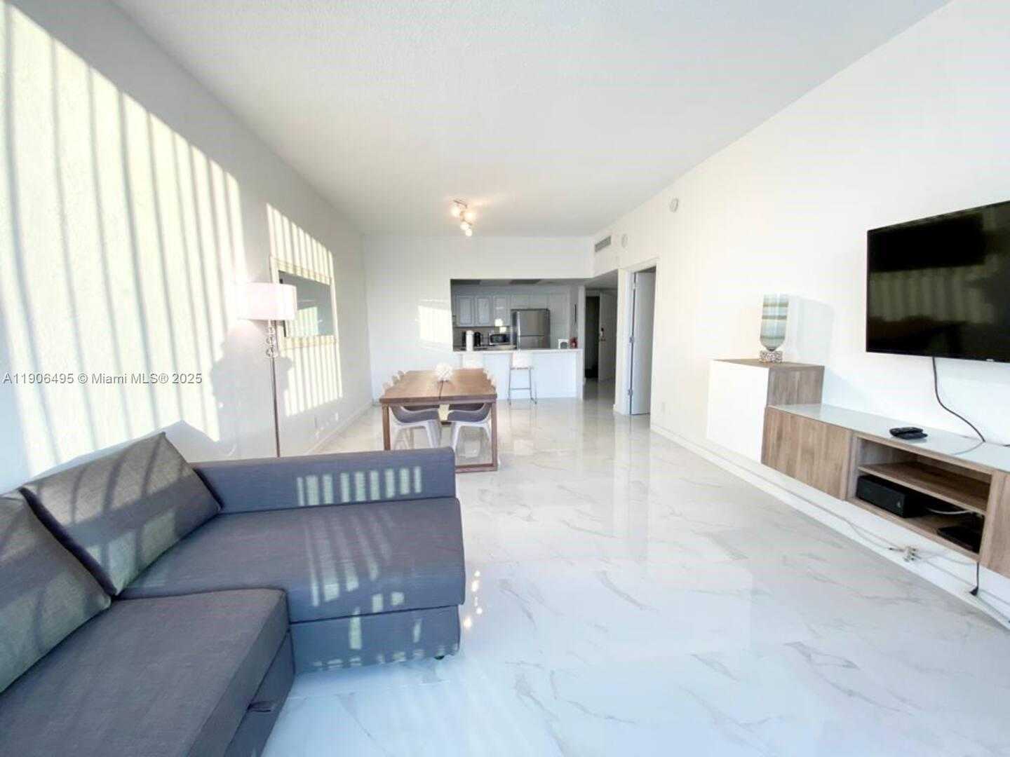 Small Image of 19370 COLLINS AVE #PH-10, Sunny Isles Beach Number 1