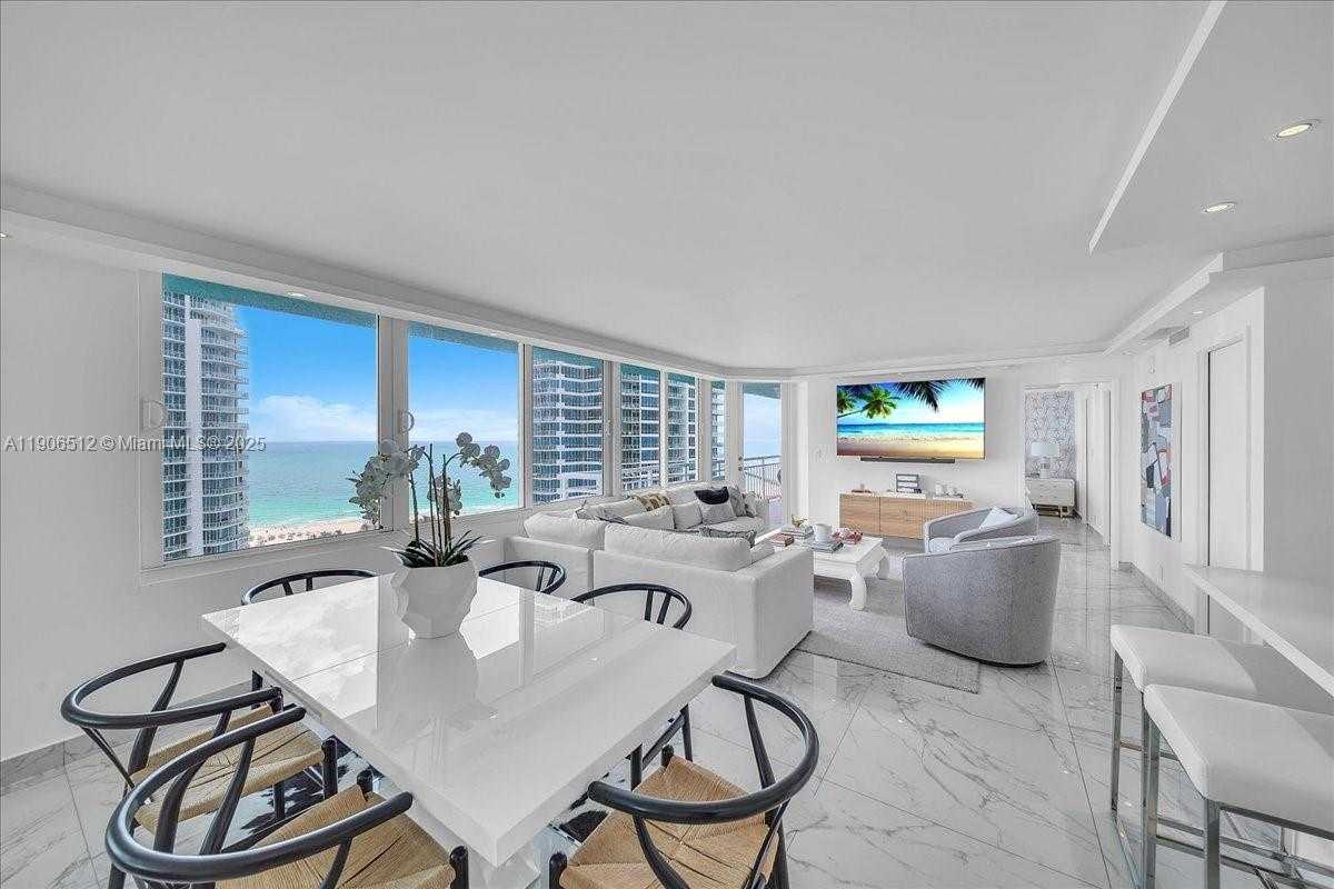 Small Image of 400 SOUTH POINTE DR #2106, Miami Beach Number 5