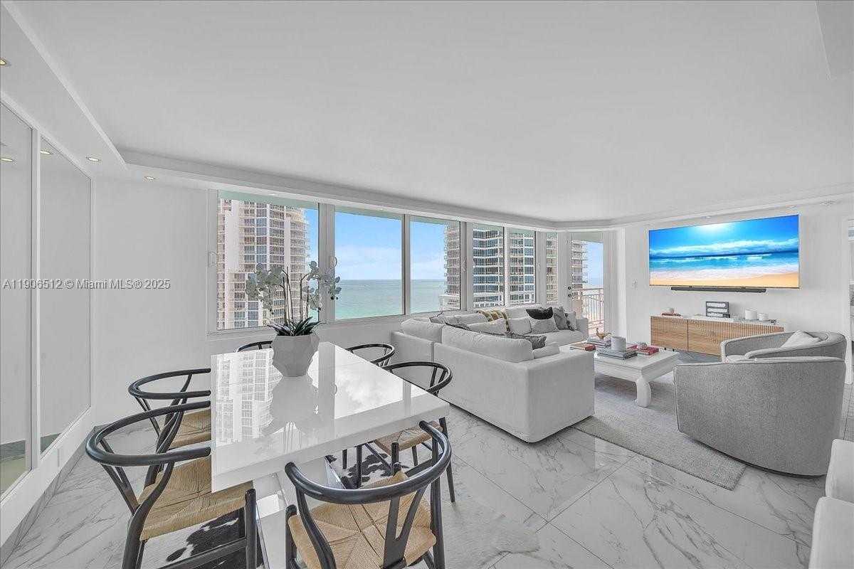 Small Image of 400 SOUTH POINTE DR #2106, Miami Beach Number 7