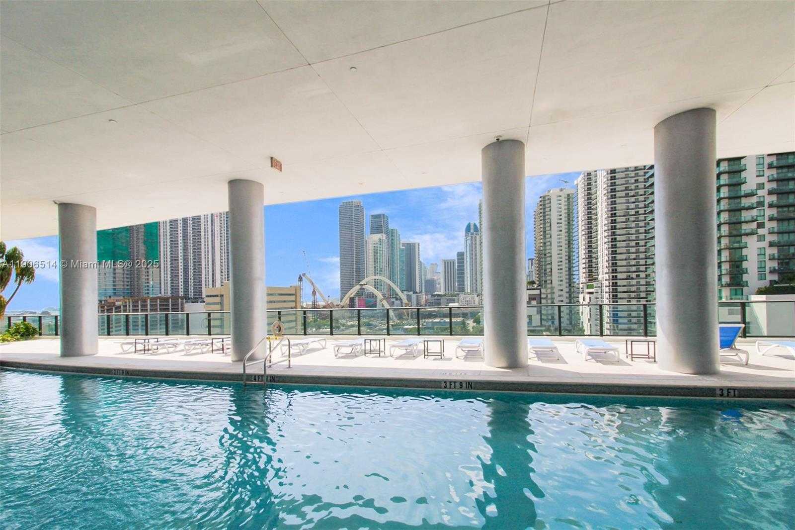 Small Image of 1600 NORTH EAST 1ST AVE #2708, Miami Number 21