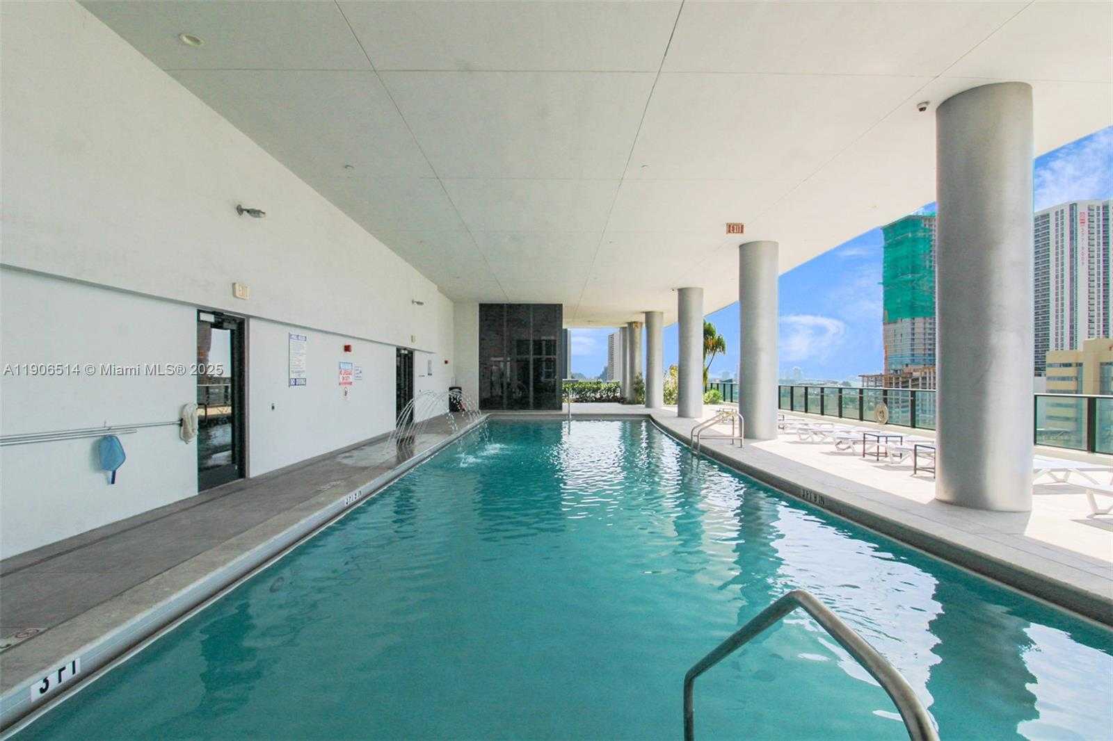 Small Image of 1600 NORTH EAST 1ST AVE #2708, Miami Number 22