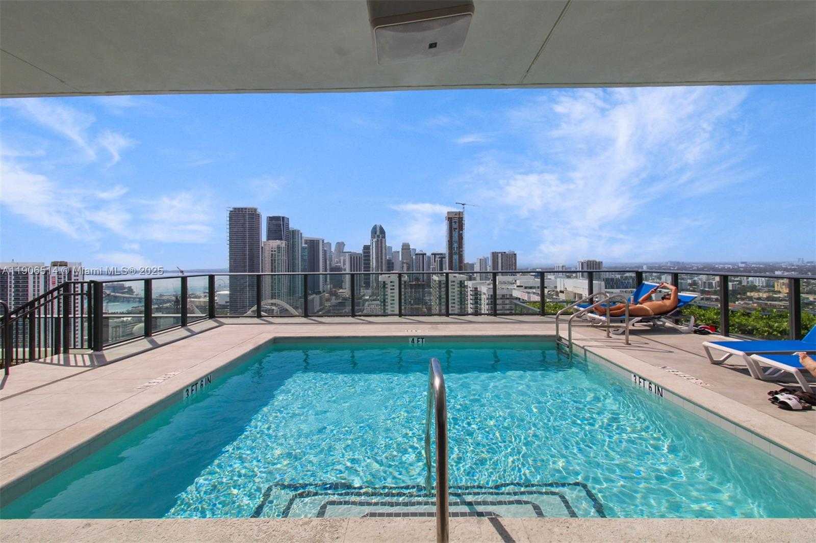 Small Image of 1600 NORTH EAST 1ST AVE #2708, Miami Number 24