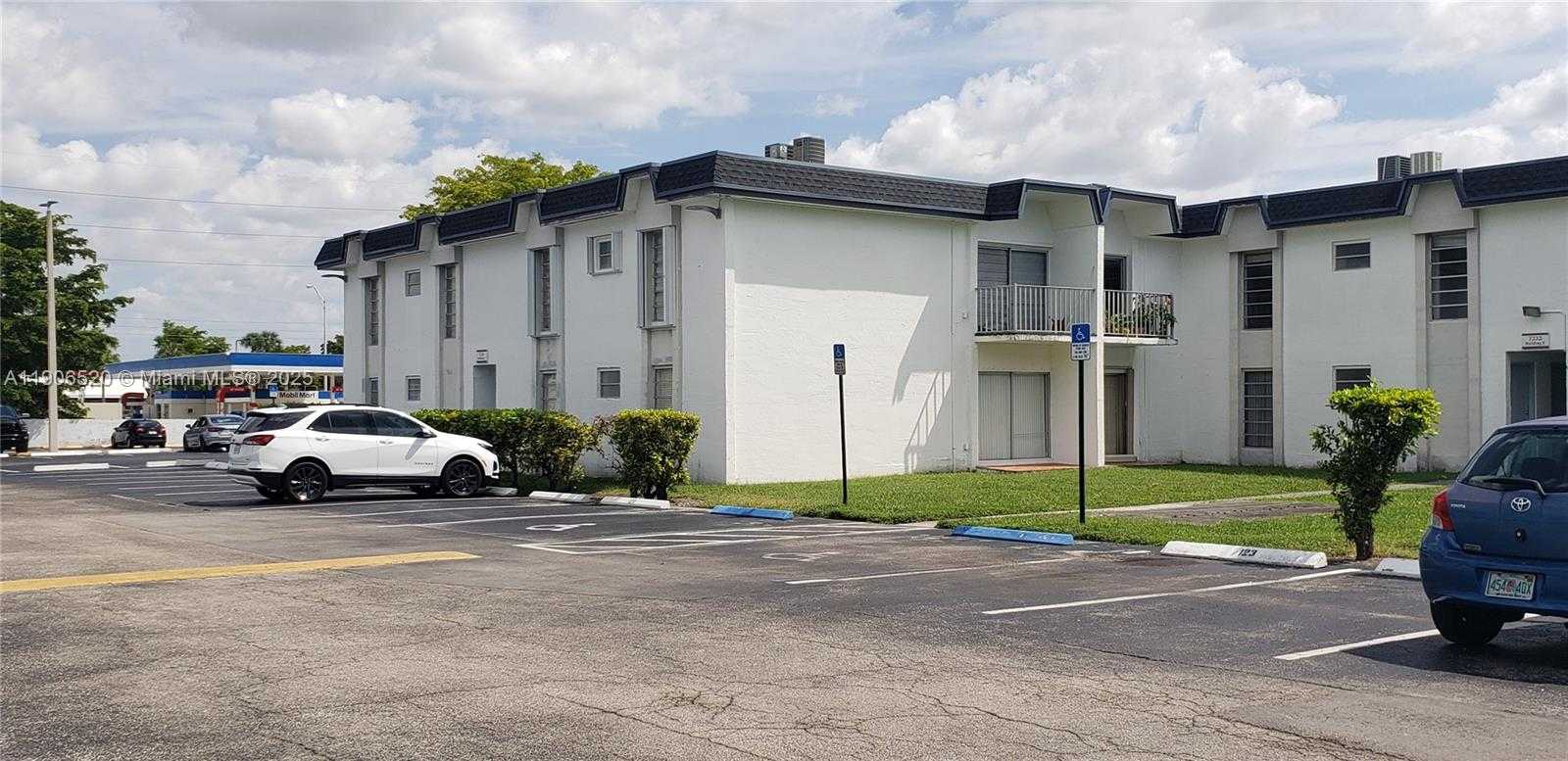 Small Image of 7250 SOUTH WEST 94TH PL #B6, Miami Number 1