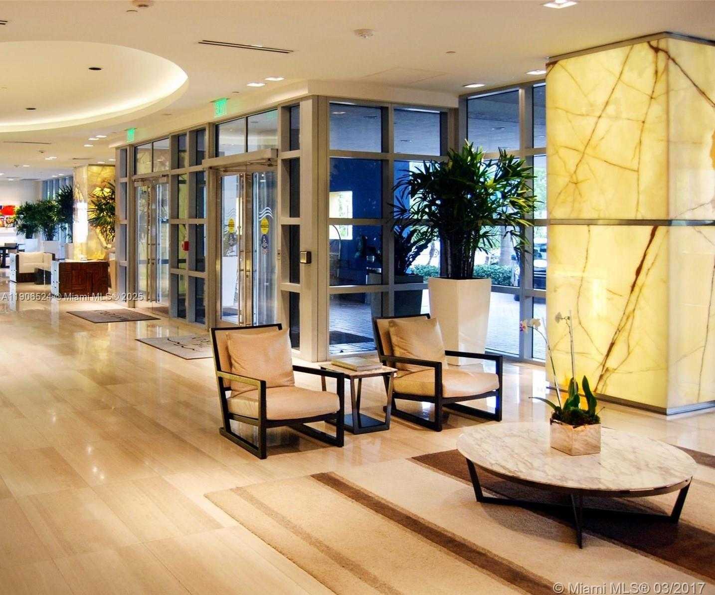 Small Image of 1330 WEST AVE #2513, Miami Beach Number 14