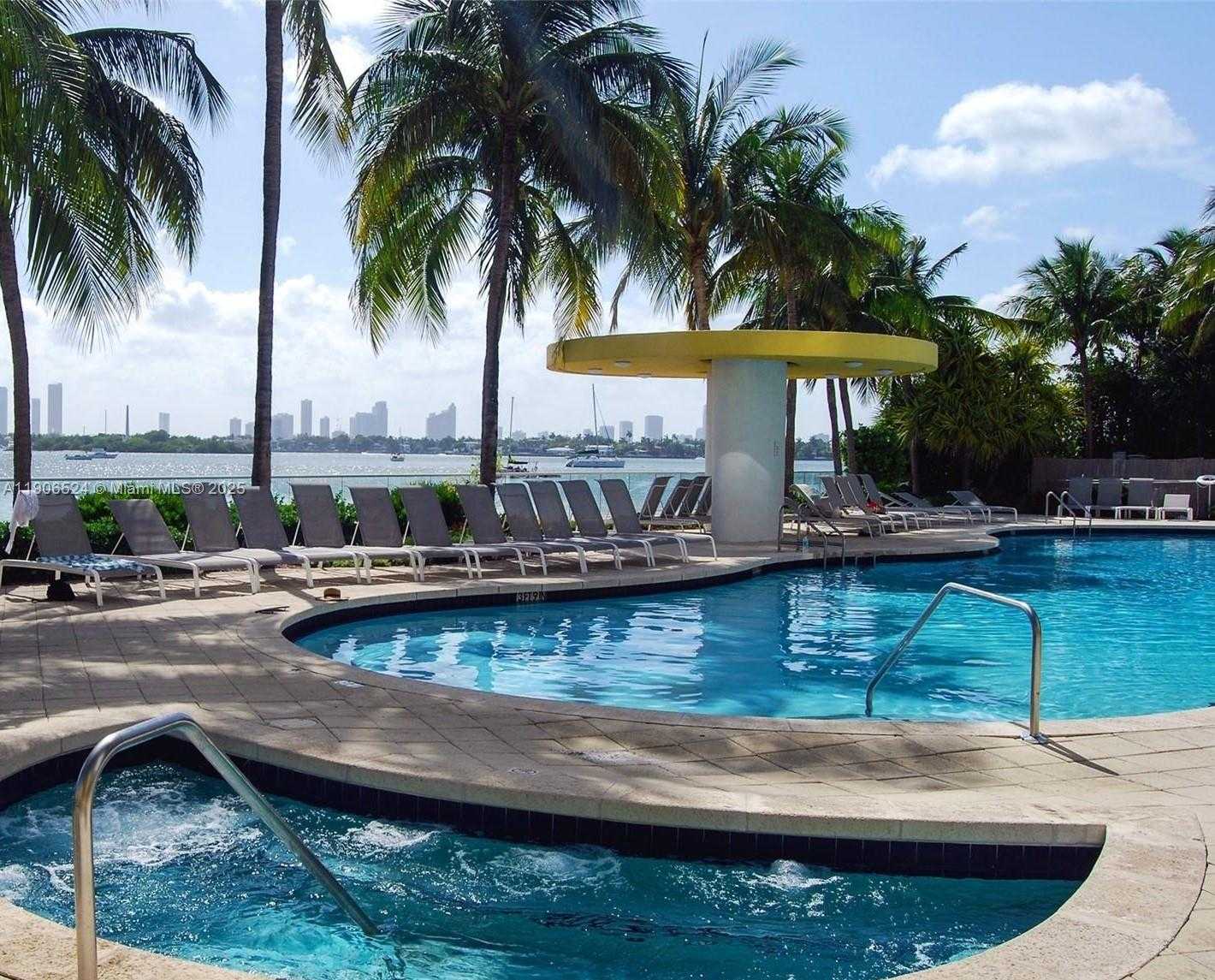 Small Image of 1330 WEST AVE #2513, Miami Beach Number 15