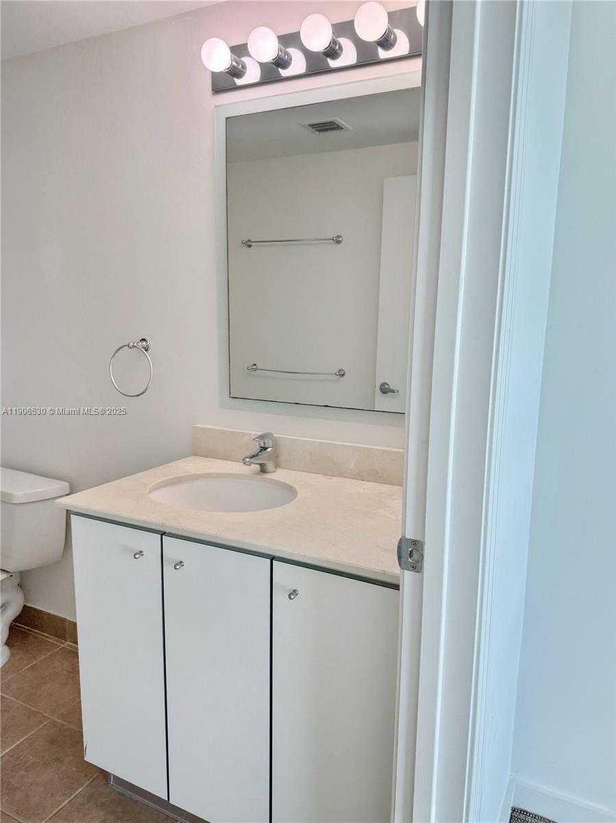 Small Image of 9055 SOUTH WEST 73RD CT #907, Miami Number 21