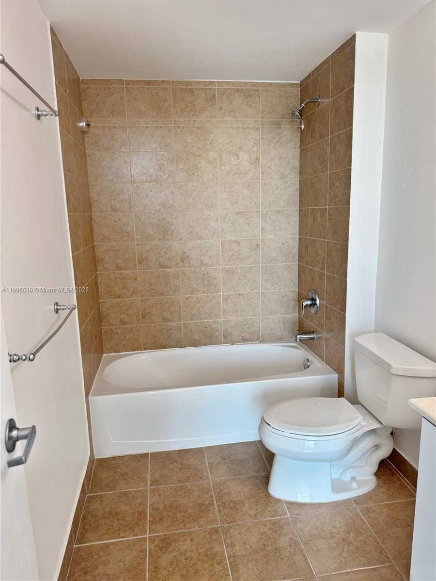 Small Image of 9055 SOUTH WEST 73RD CT #907, Miami Number 22