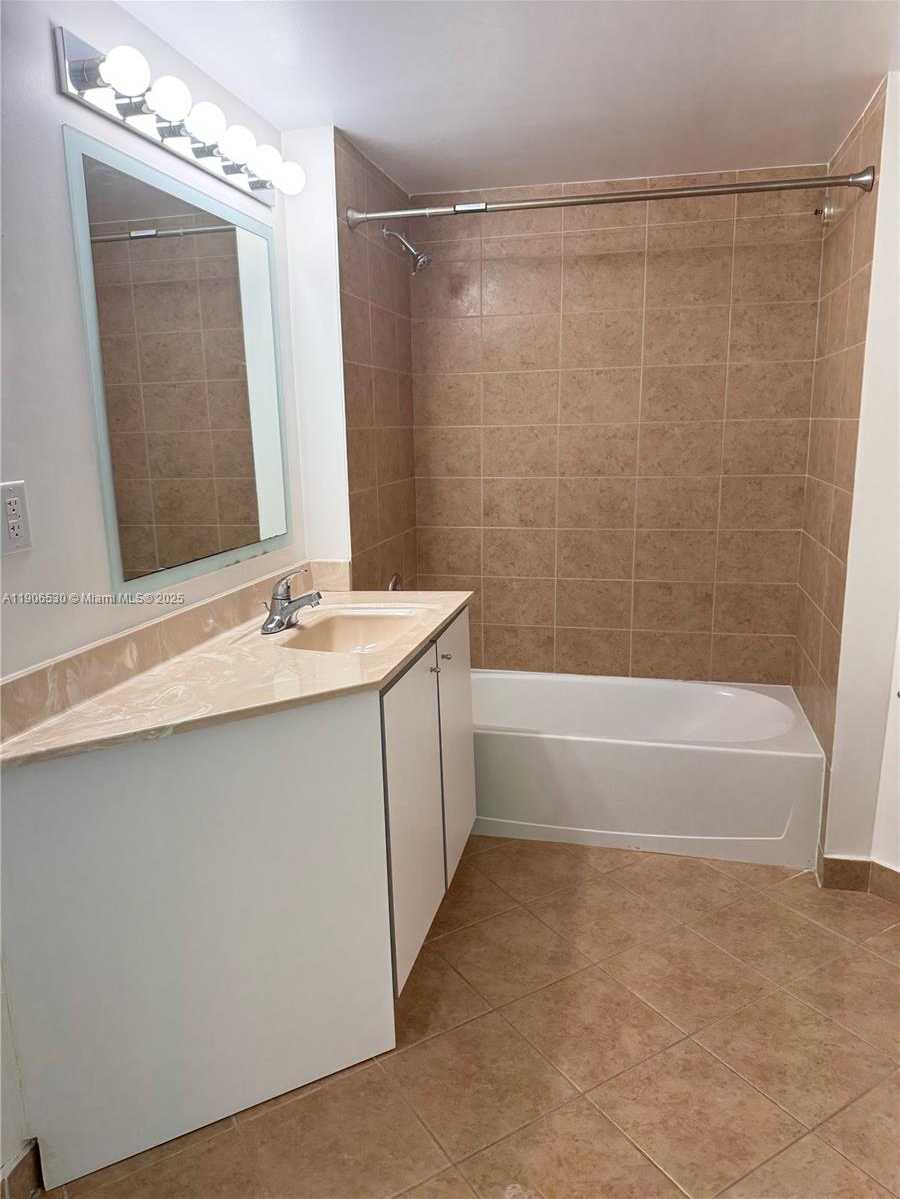 Small Image of 9055 SOUTH WEST 73RD CT #907, Miami Number 26