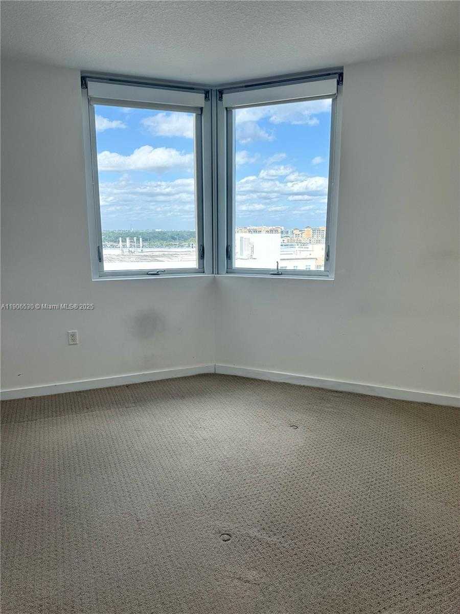 Small Image of 9055 SOUTH WEST 73RD CT #907, Miami Number 31