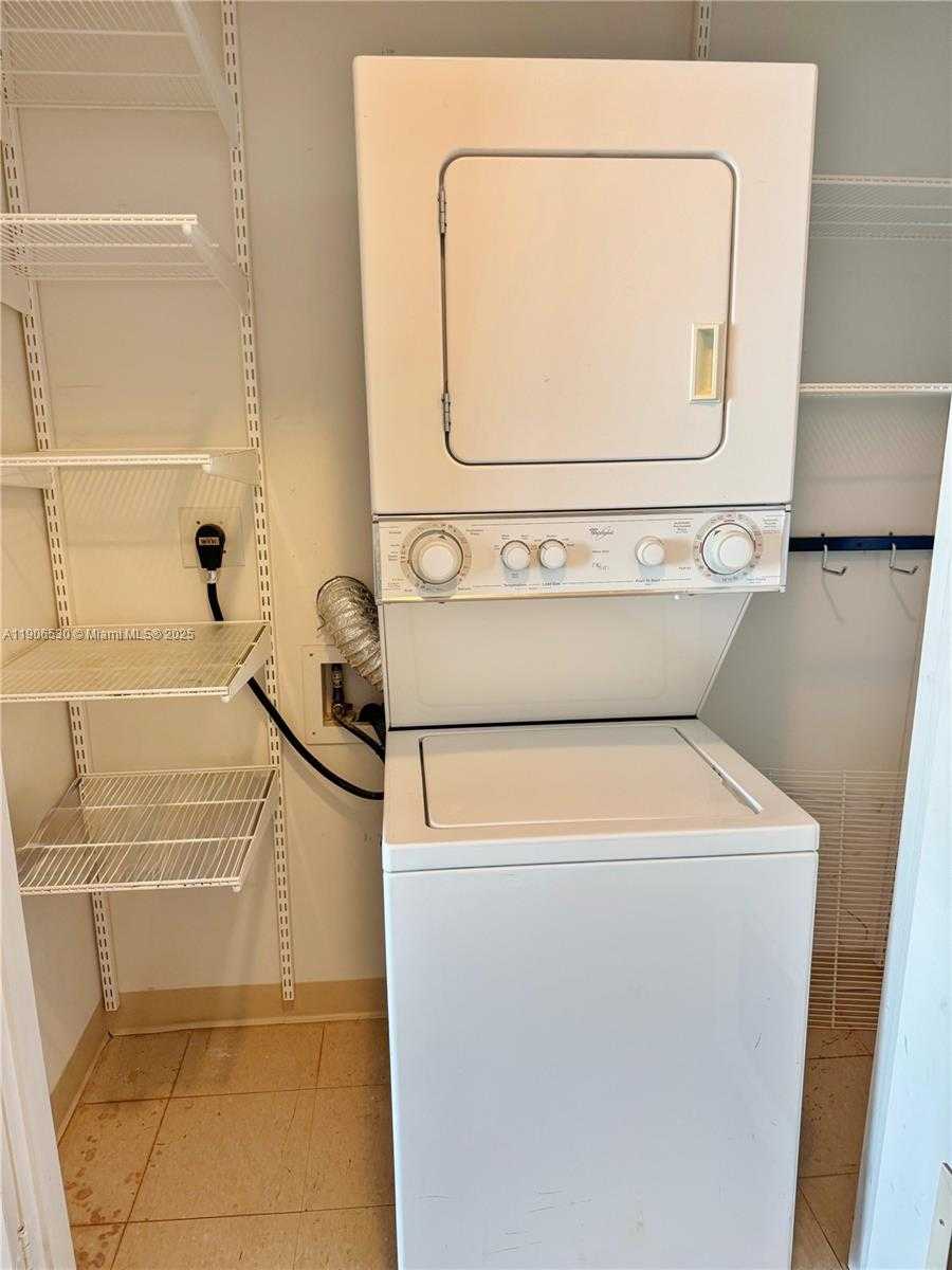 Small Image of 9055 SOUTH WEST 73RD CT #907, Miami Number 33