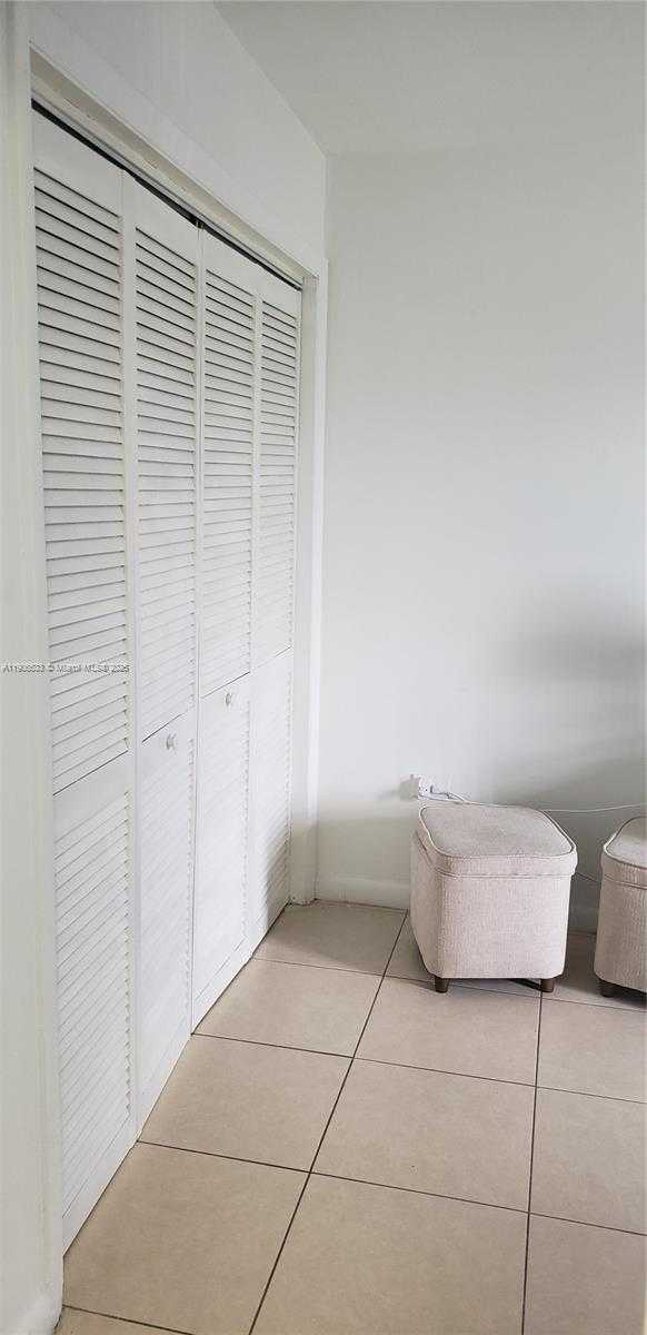 Small Image of 7220 SOUTH WEST 94TH PL #G2, Miami Number 13