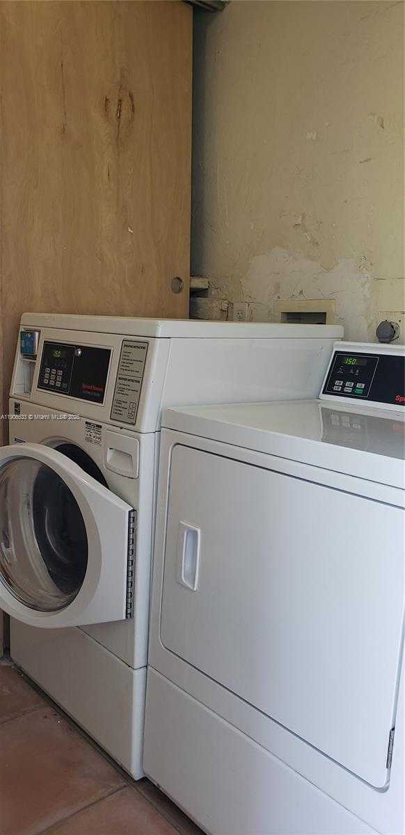 Small Image of 7220 SOUTH WEST 94TH PL #G2, Miami Number 25