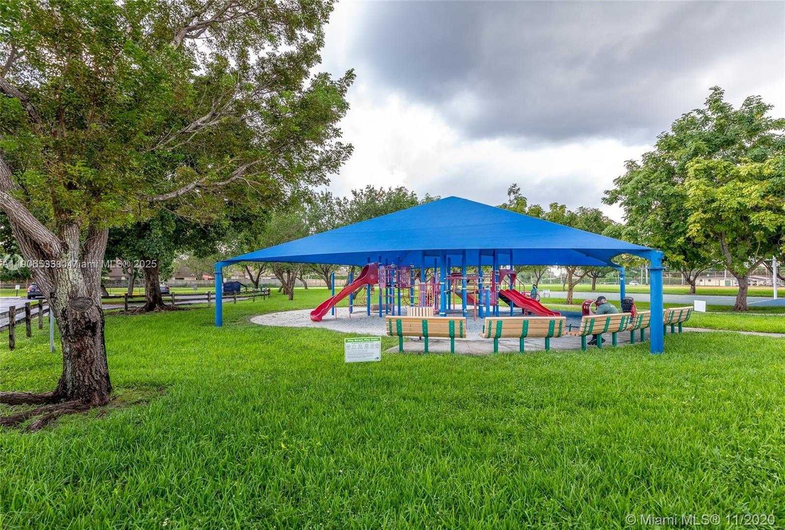 Small Image of 7220 SOUTH WEST 94TH PL #G2, Miami Number 29