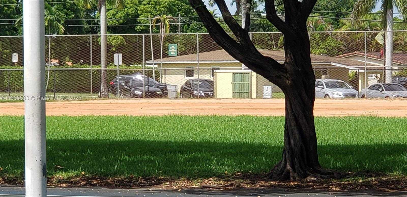 Small Image of 7220 SOUTH WEST 94TH PL #G2, Miami Number 42