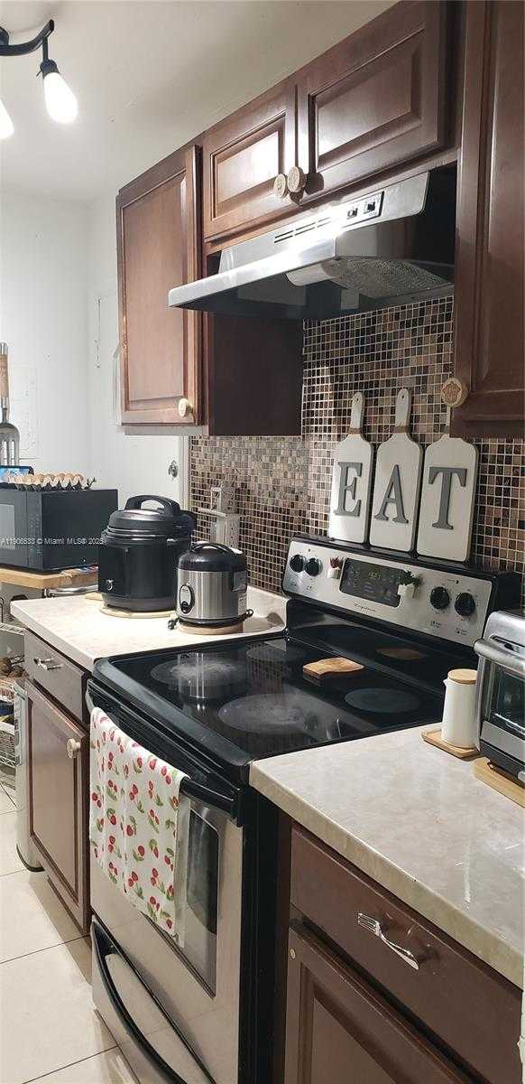 Small Image of 7220 SOUTH WEST 94TH PL #G2, Miami Number 9