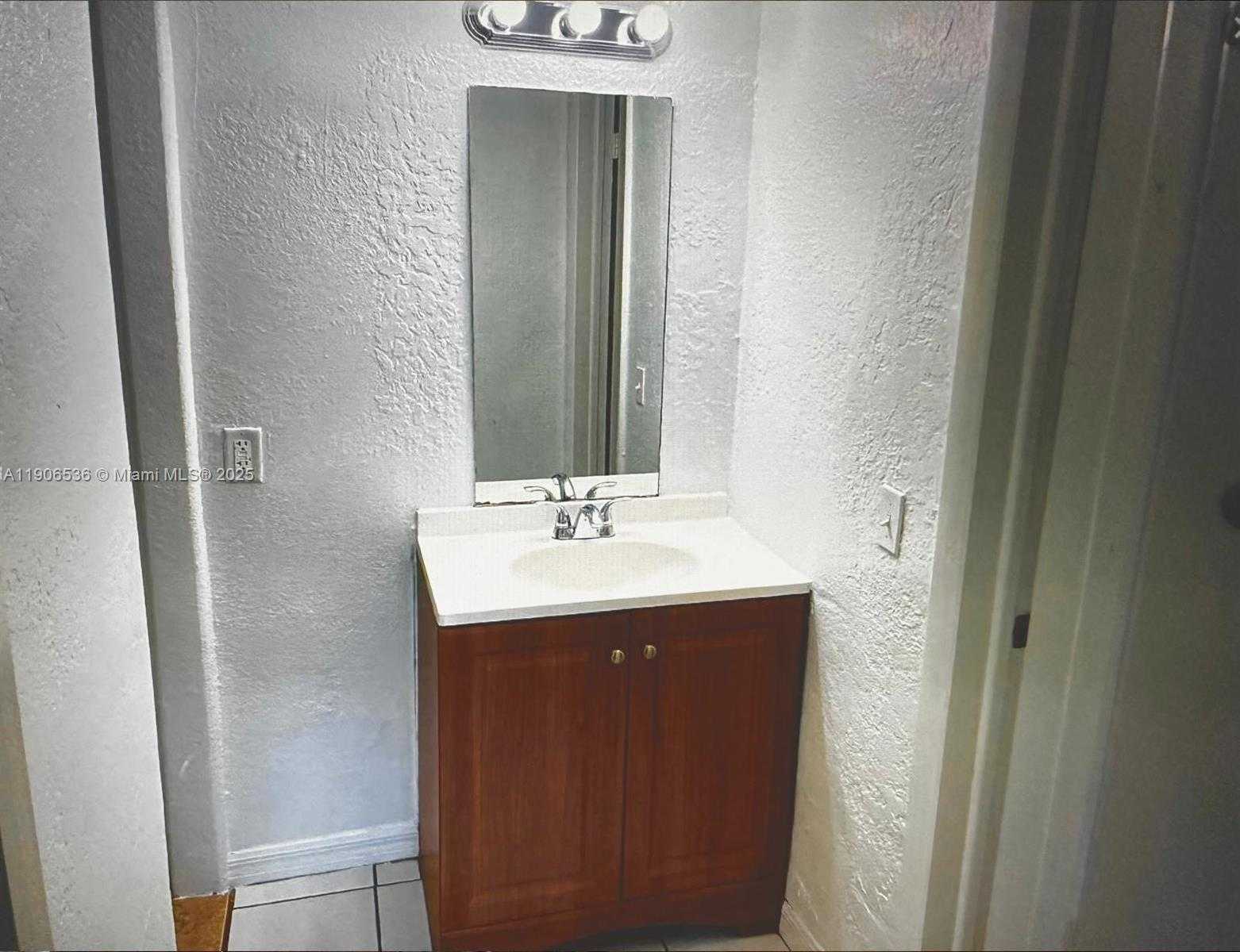 Small Image of 1275 WEST 35TH ST #55B, Hialeah Number 8