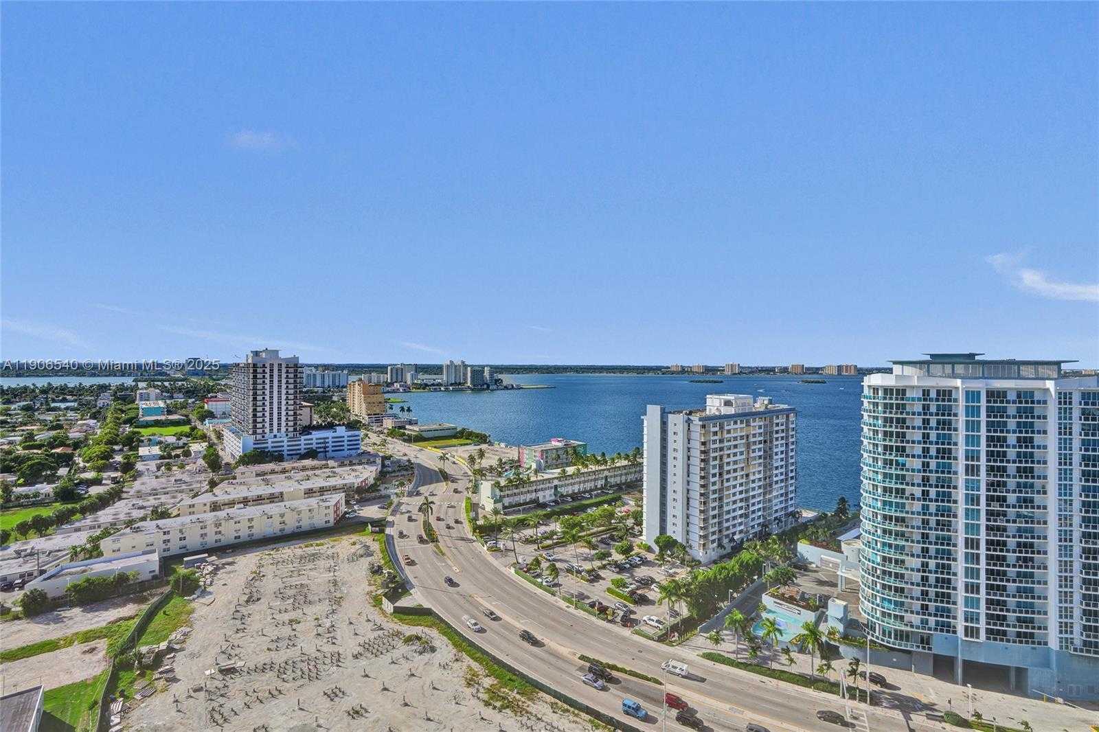 Small Image of 7601 EAST TREASURE DR #PH102, North Bay Village Number 29