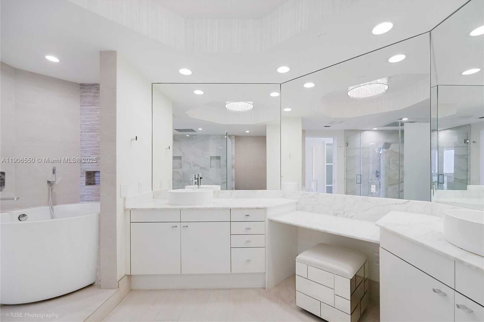 Small Image of 3801 NORTH EAST 207TH ST #15AS, Aventura Number 29