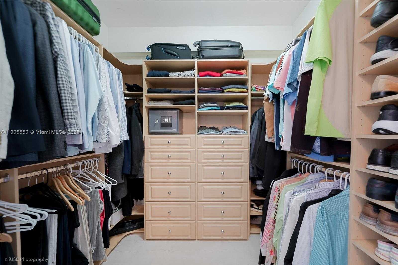 Small Image of 3801 NORTH EAST 207TH ST #15AS, Aventura Number 31