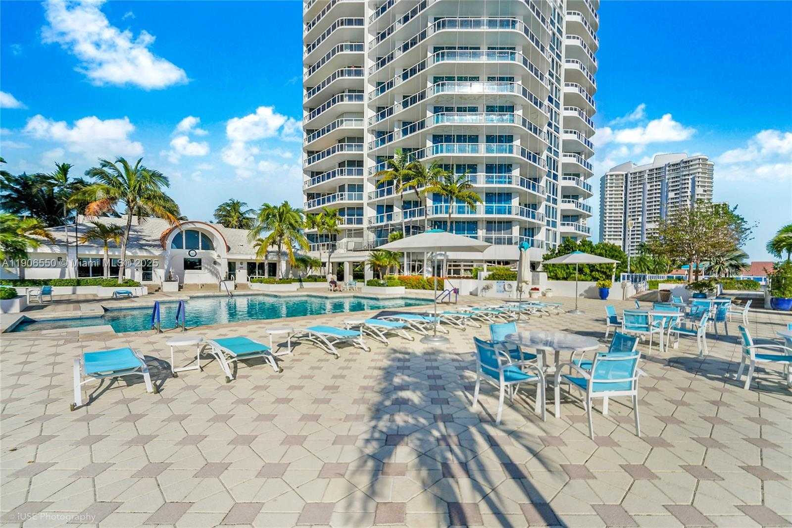 Small Image of 3801 NORTH EAST 207TH ST #15AS, Aventura Number 38