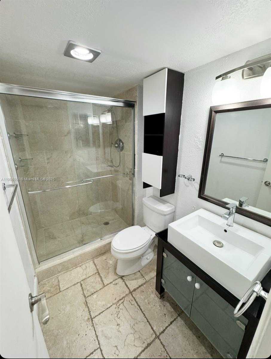 Small Image of 20505 EAST COUNTRY CLUB DR #135, Aventura Number 5