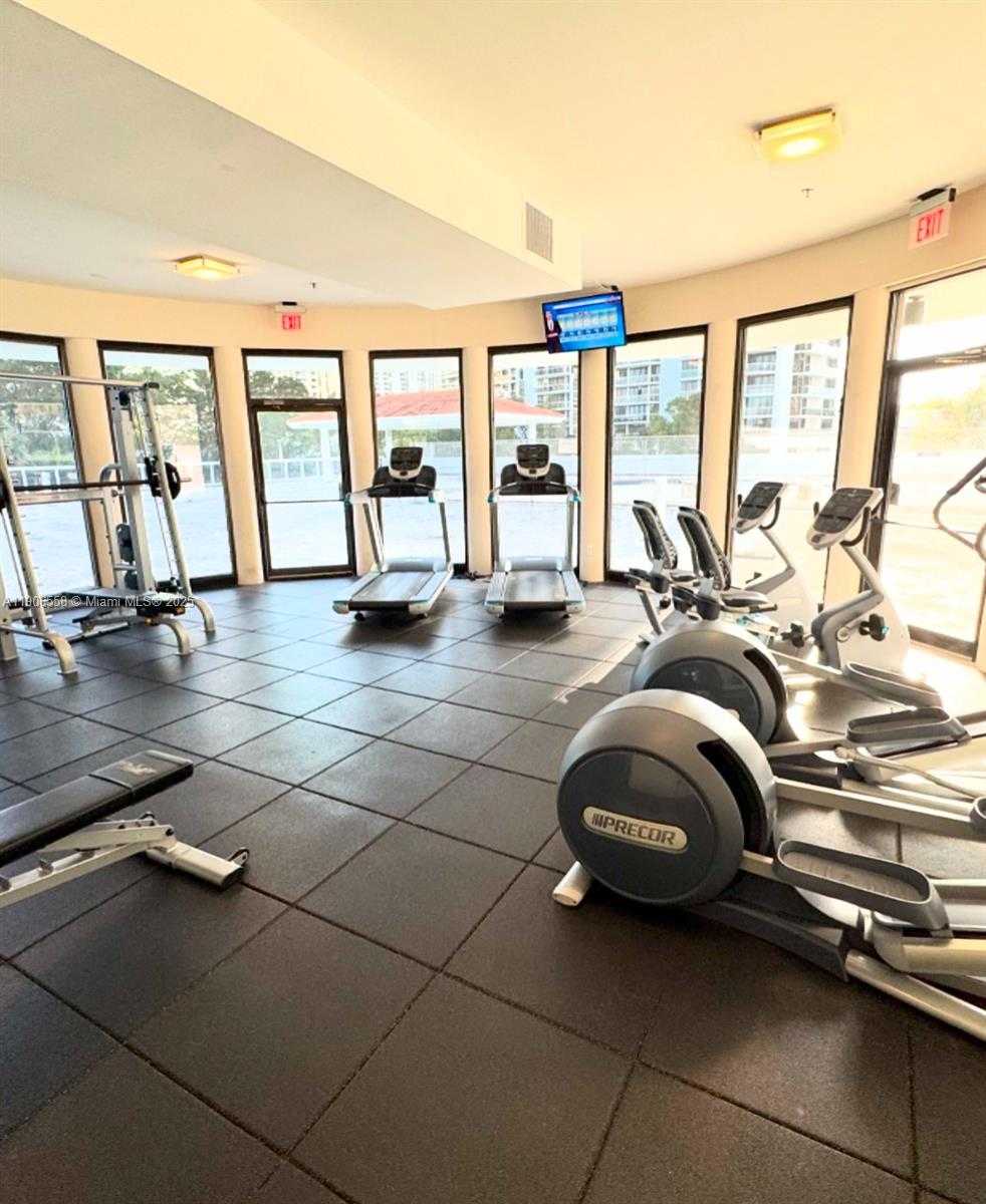 Small Image of 20505 EAST COUNTRY CLUB DR #135, Aventura Number 8