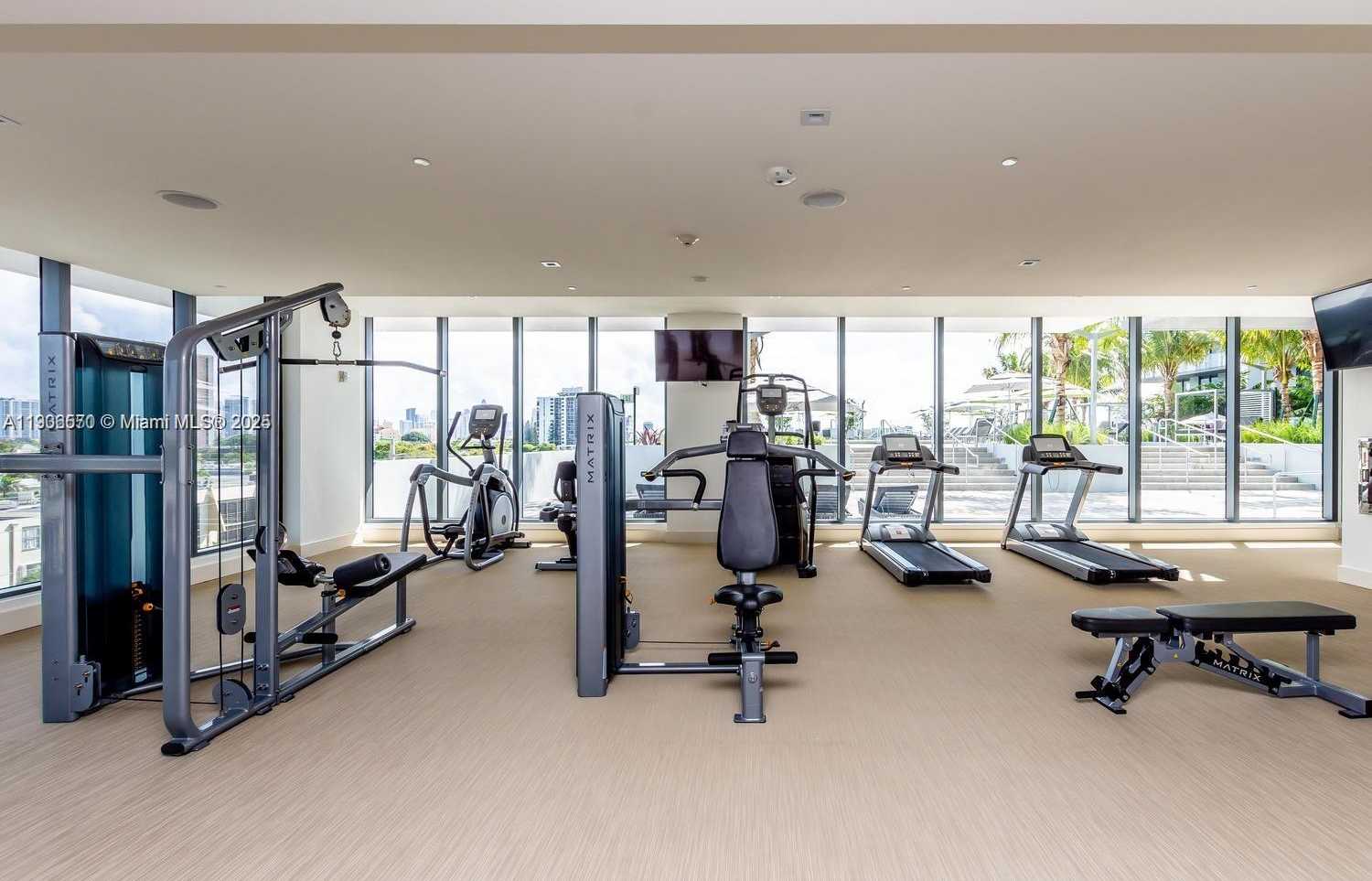 Imagen de Pequeño Objeto