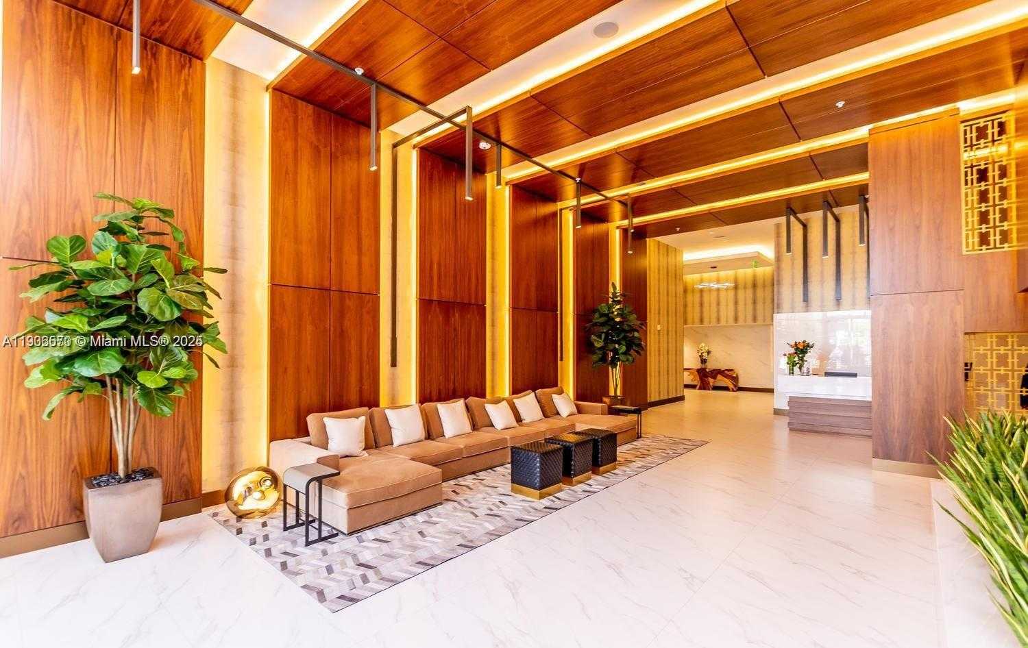 Imagen de Pequeño Objeto