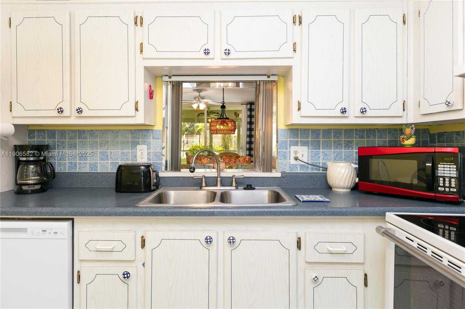 Small Image of 1001 NORTH EAST 14TH AVE #107, Hallandale Beach Number 7