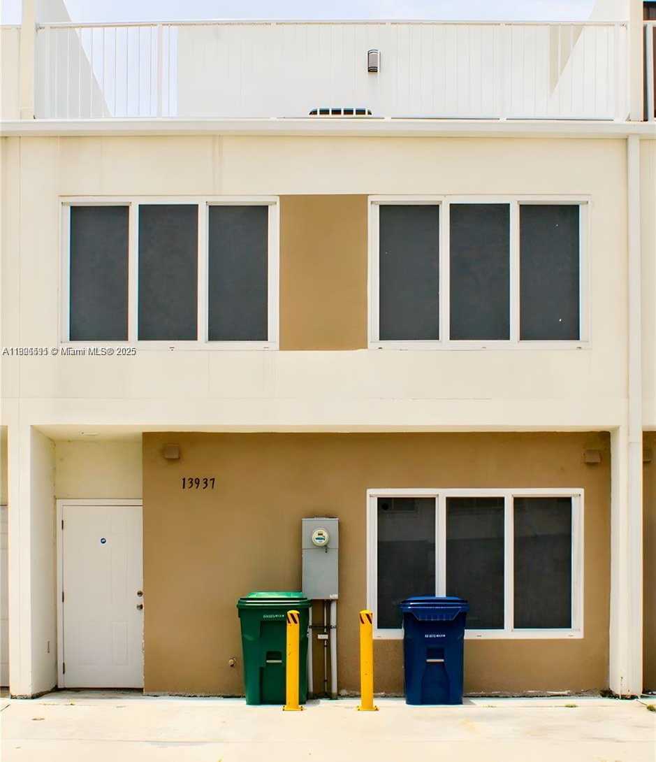 Small Image of Homestead Number 11