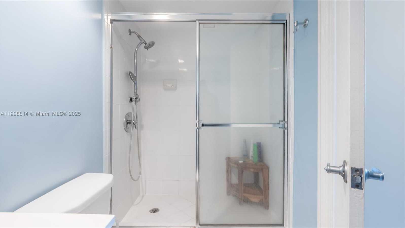 Small Image of 3000 SOUTH OCEAN DR #420, Hollywood Number 17