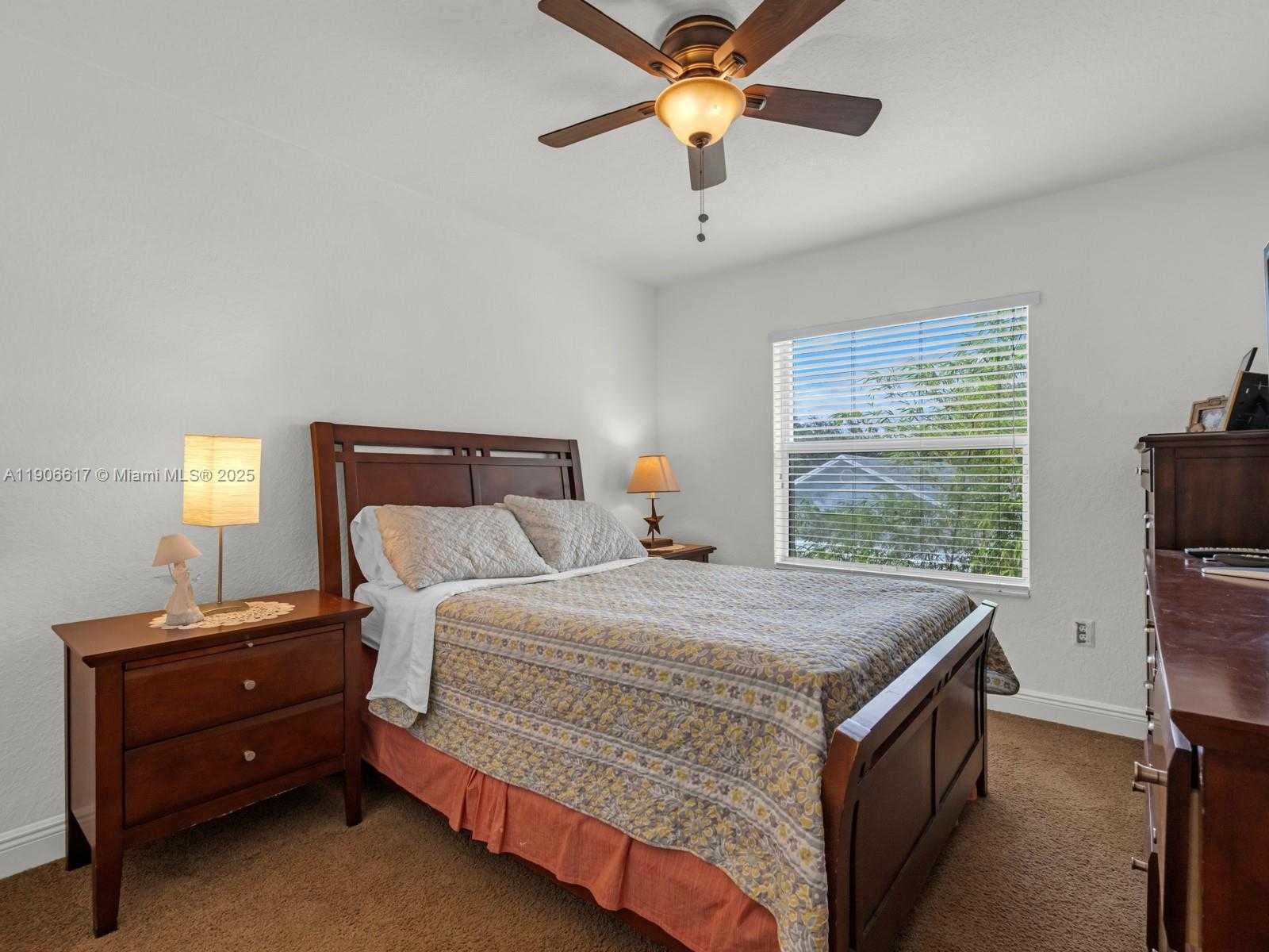 Small Image of 9719 DARLINGTON PL, Cooper City Number 18