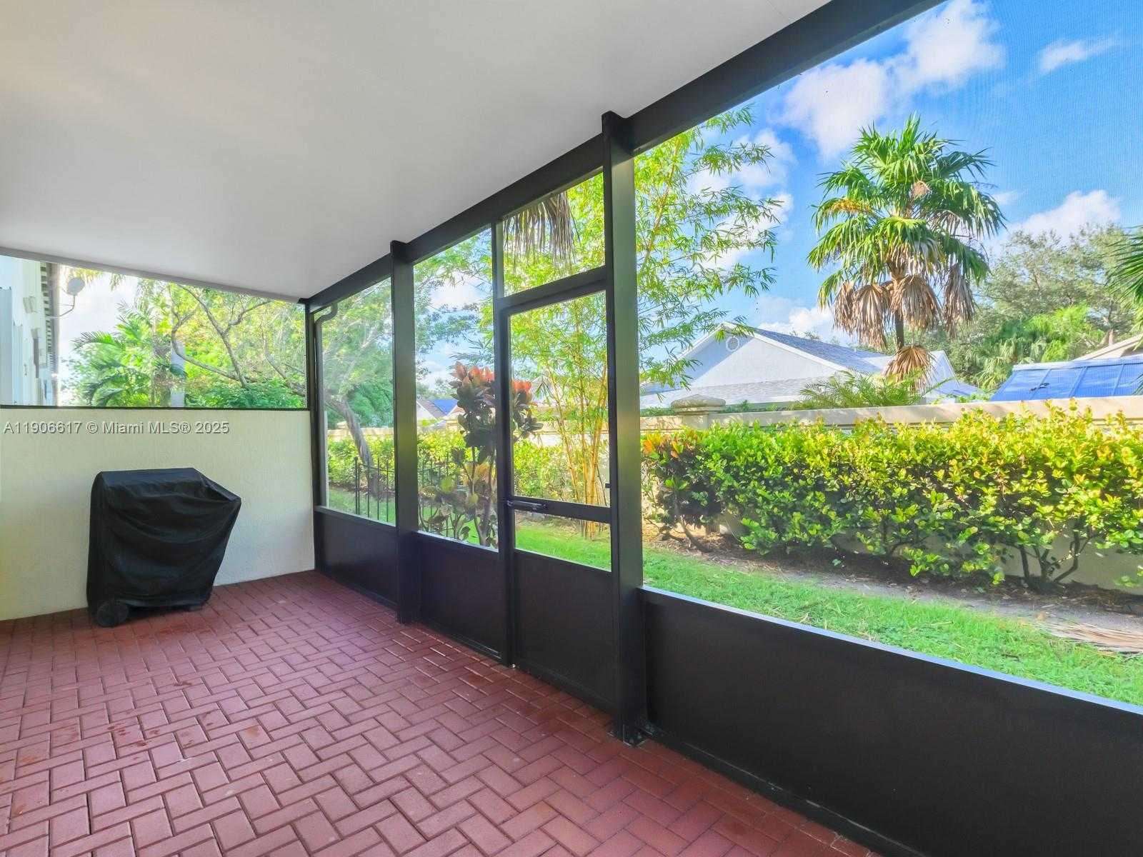 Small Image of 9719 DARLINGTON PL, Cooper City Number 20