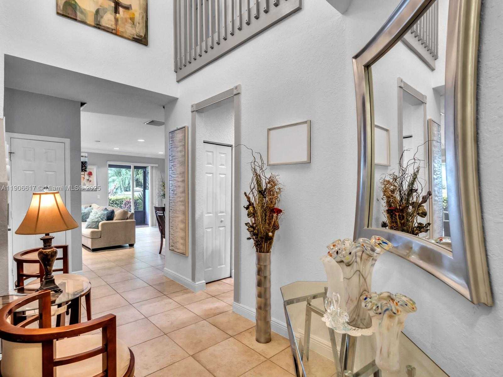 Small Image of 9719 DARLINGTON PL, Cooper City Number 9