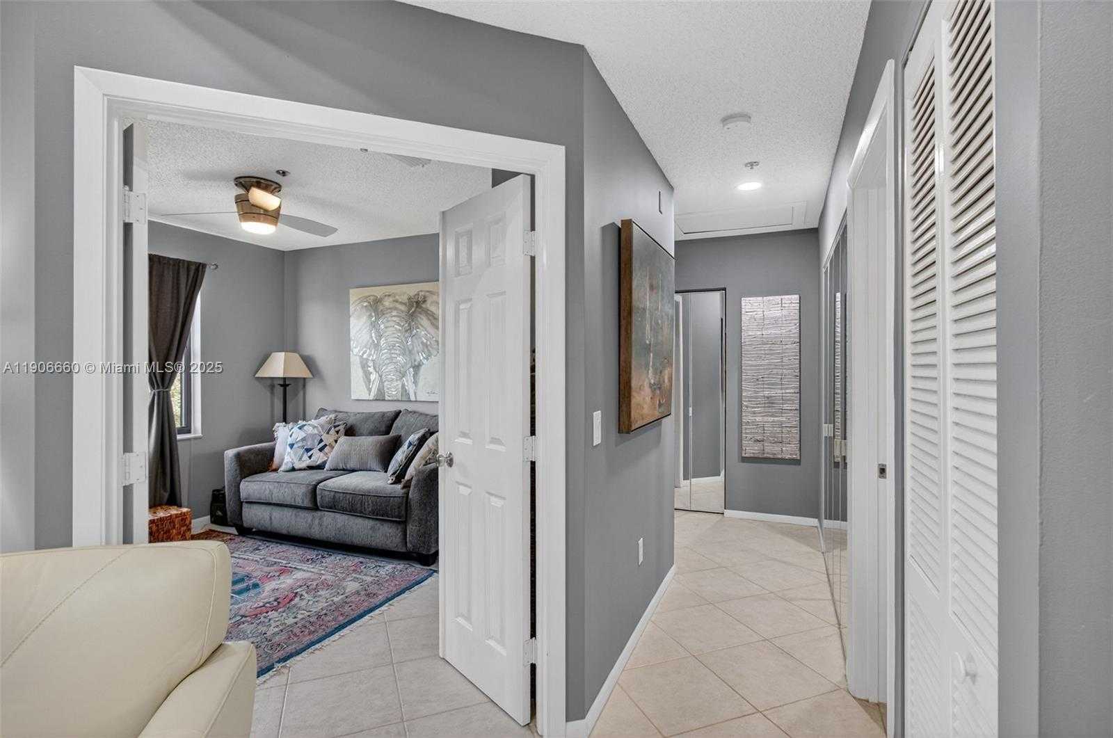 Small Image of 5099 SPLENDIDO CT #U, Boynton Beach Number 23