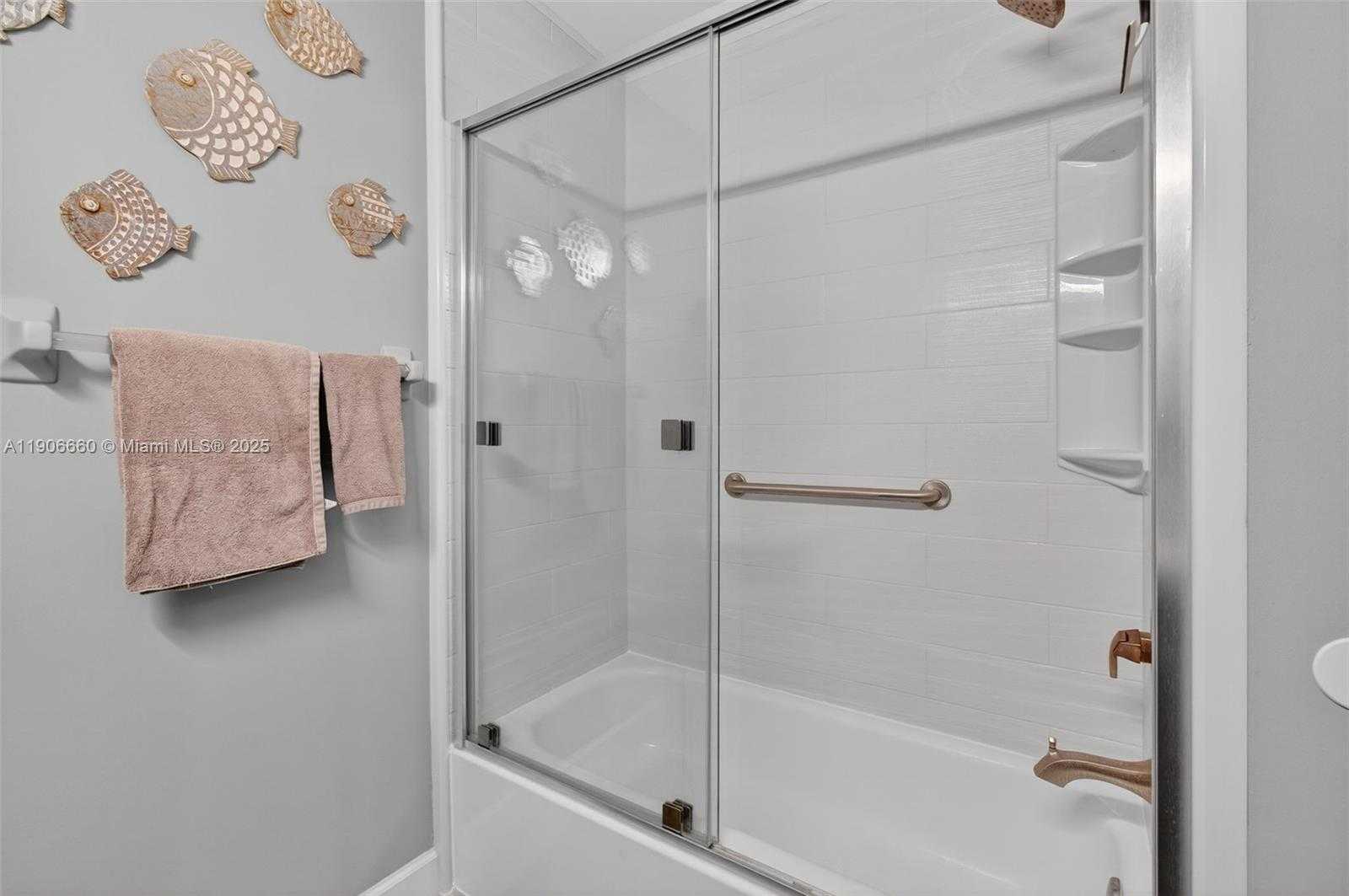 Small Image of 5099 SPLENDIDO CT #U, Boynton Beach Number 27