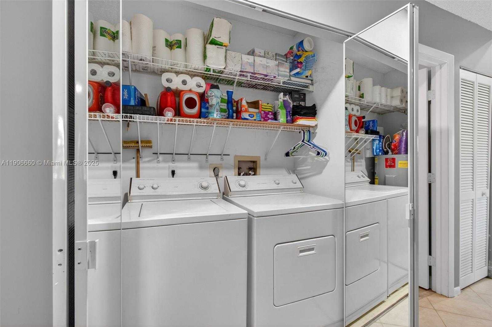 Small Image of 5099 SPLENDIDO CT #U, Boynton Beach Number 30