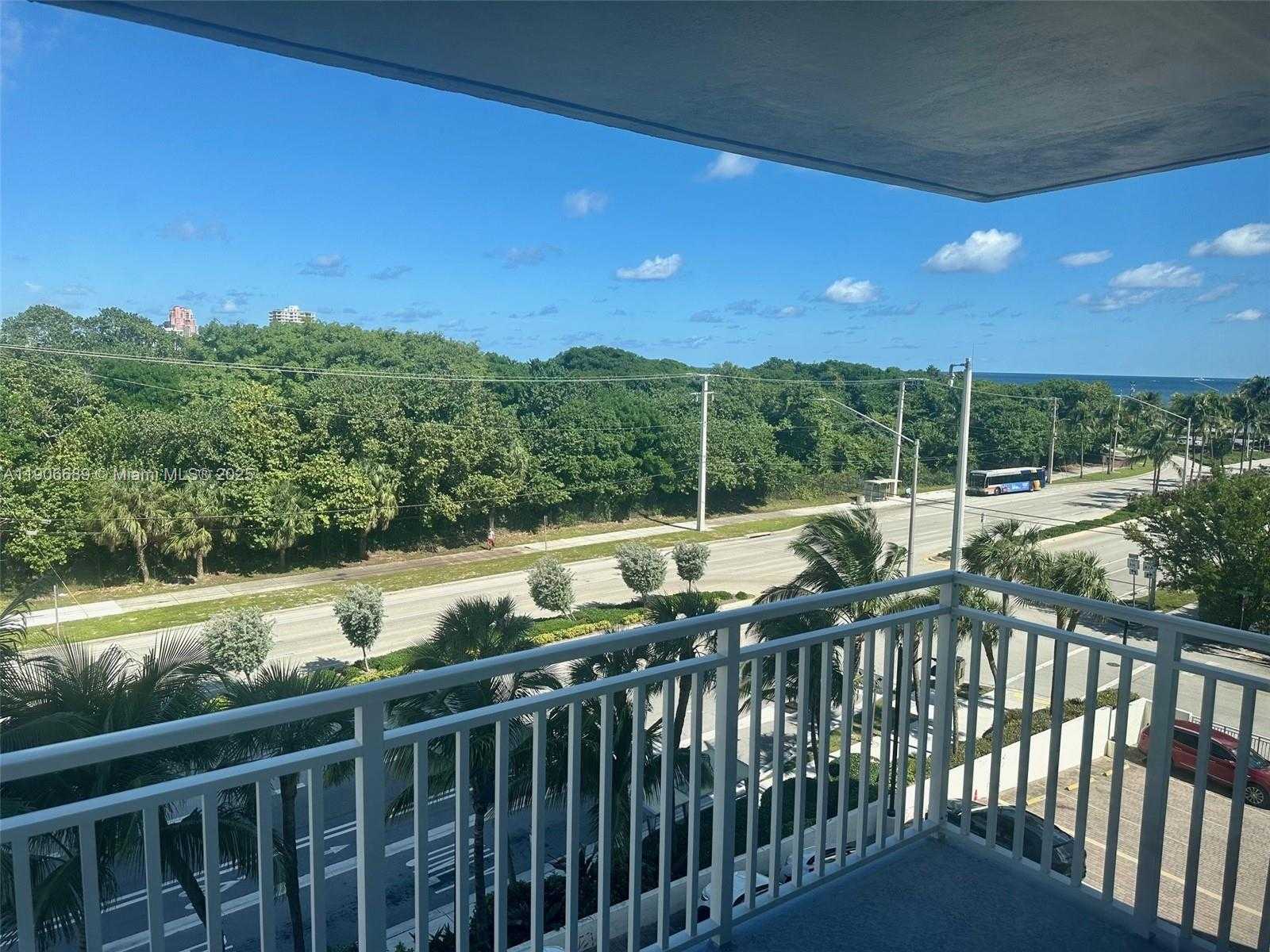 Small Image of 3000 EAST SUNRISE BLVD #5H, Fort Lauderdale Number 14
