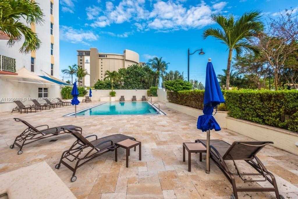 Small Image of 3000 EAST SUNRISE BLVD #5H, Fort Lauderdale Number 20