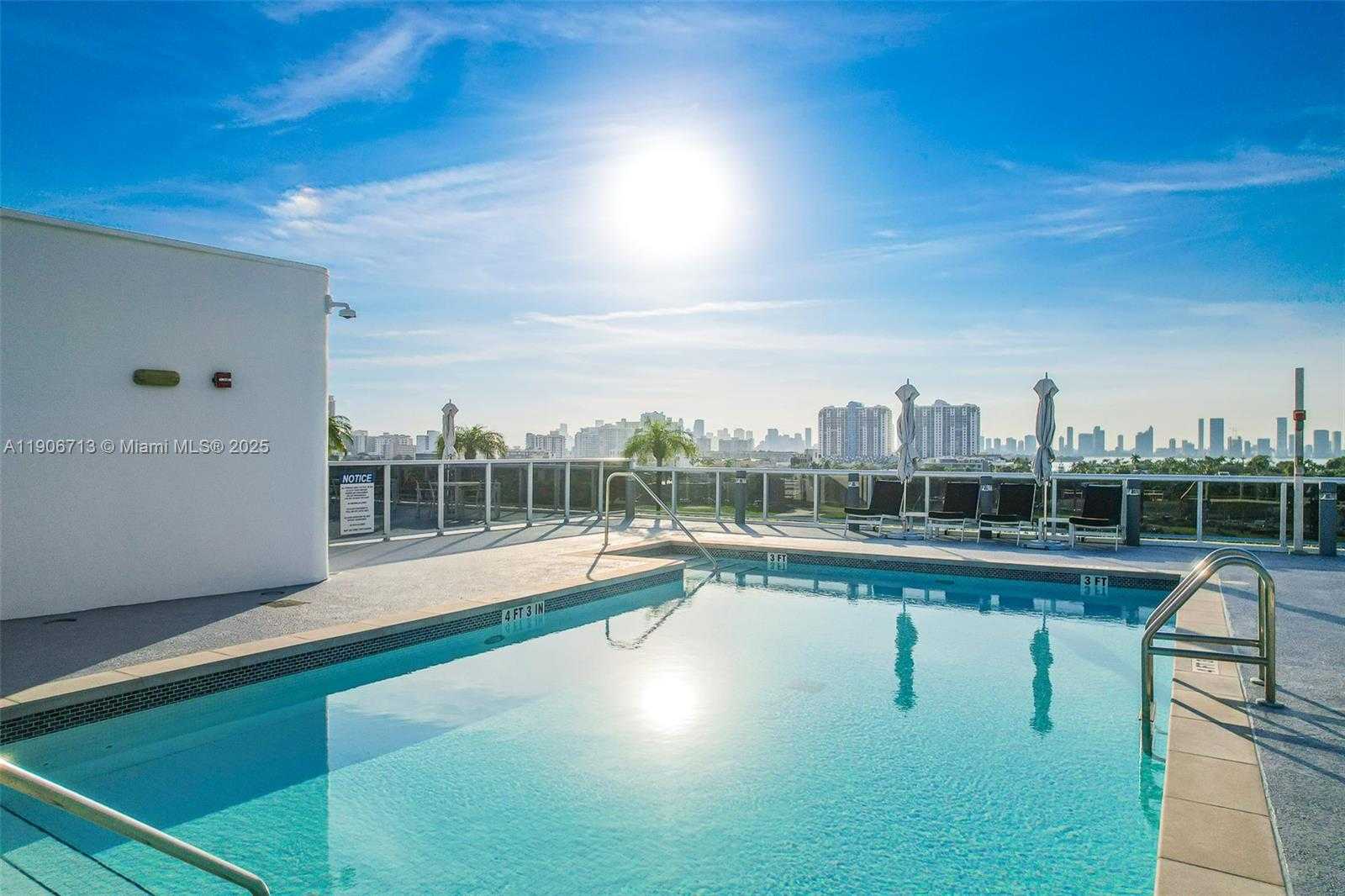 Small Image of 2001 MERIDIAN AVE #307, Miami Beach Number 22